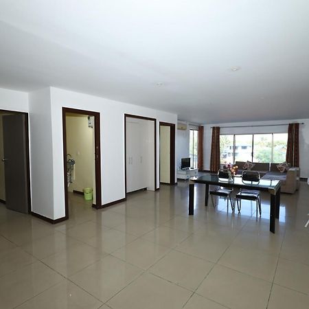 Tropical Plaza Apt นาดี ภายนอก รูปภาพ