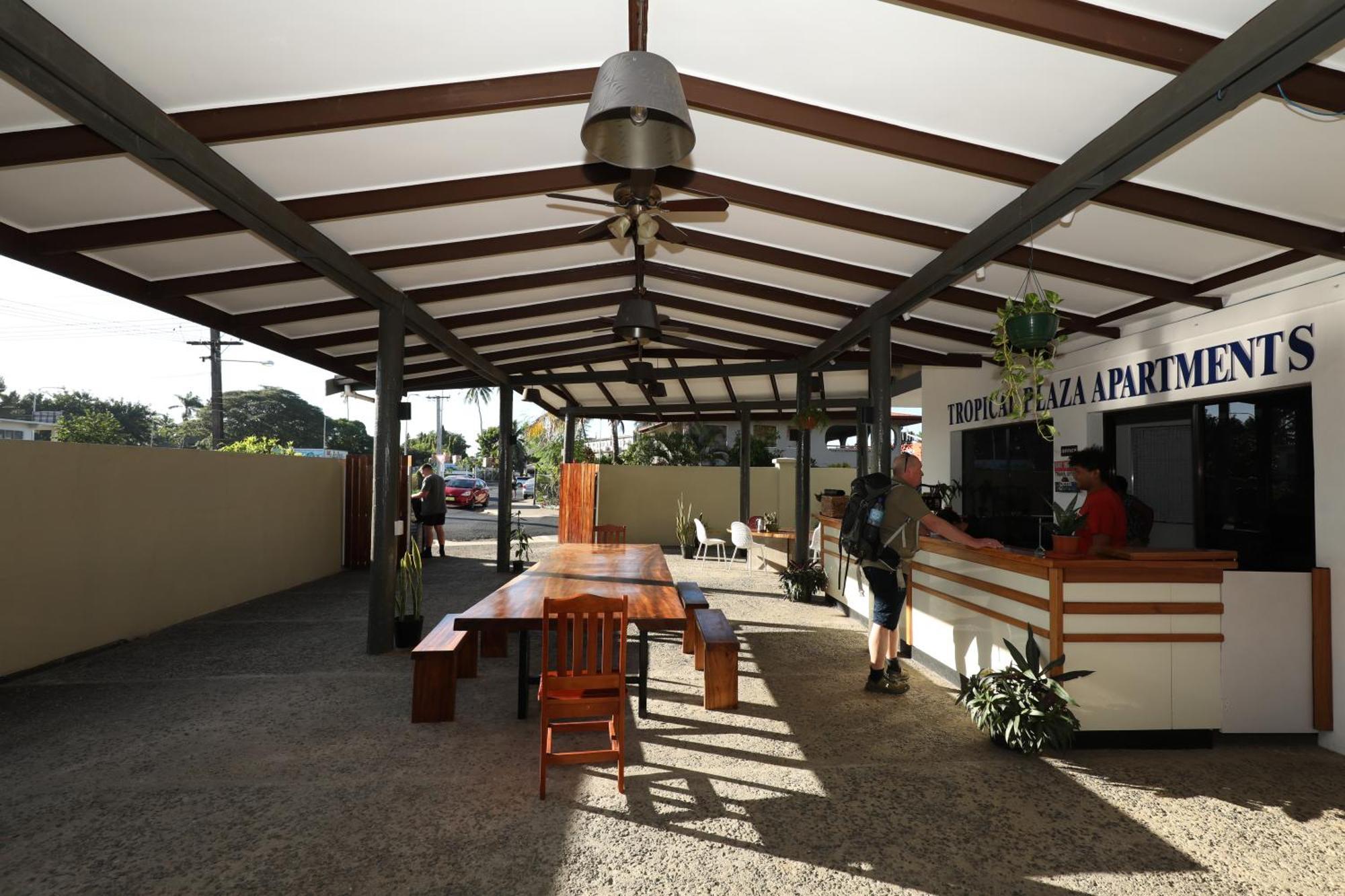Tropical Plaza Apt นาดี ภายนอก รูปภาพ